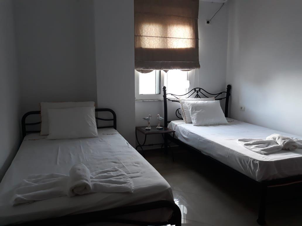 Alex Apartments Saranda Extérieur photo